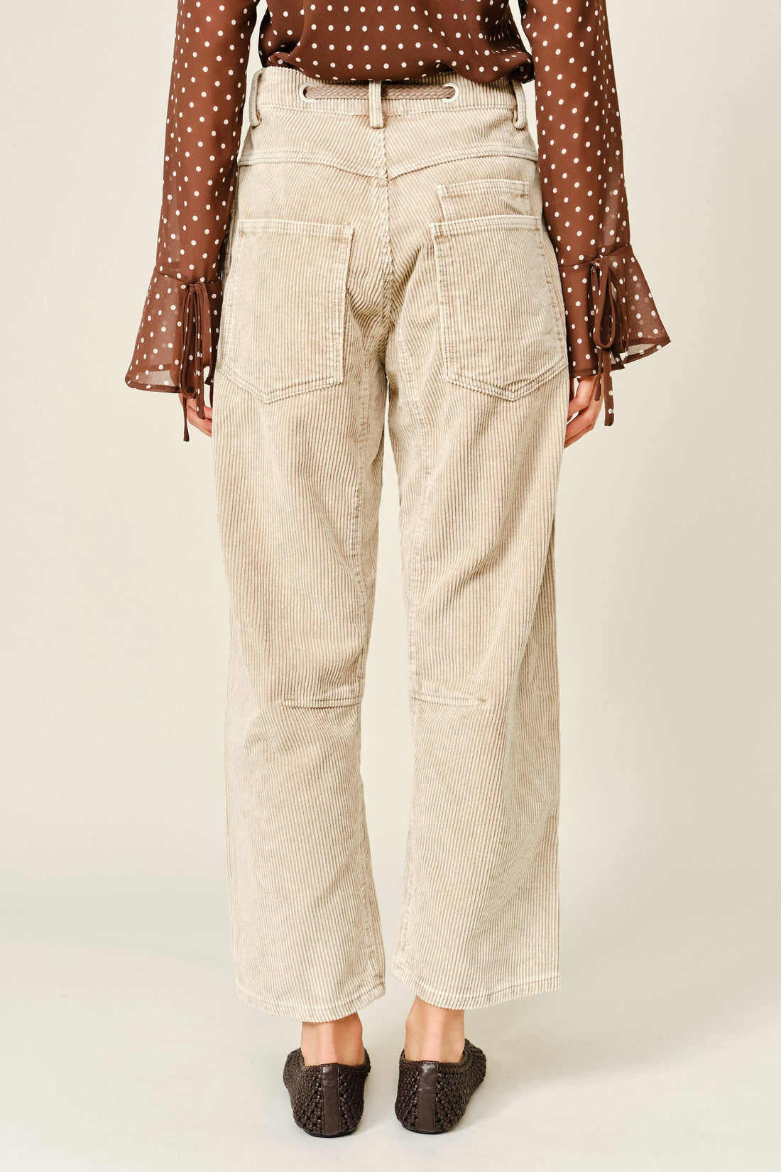 AJP5452 BARREL CORDUROY PANTS WITH EYELET WAIST