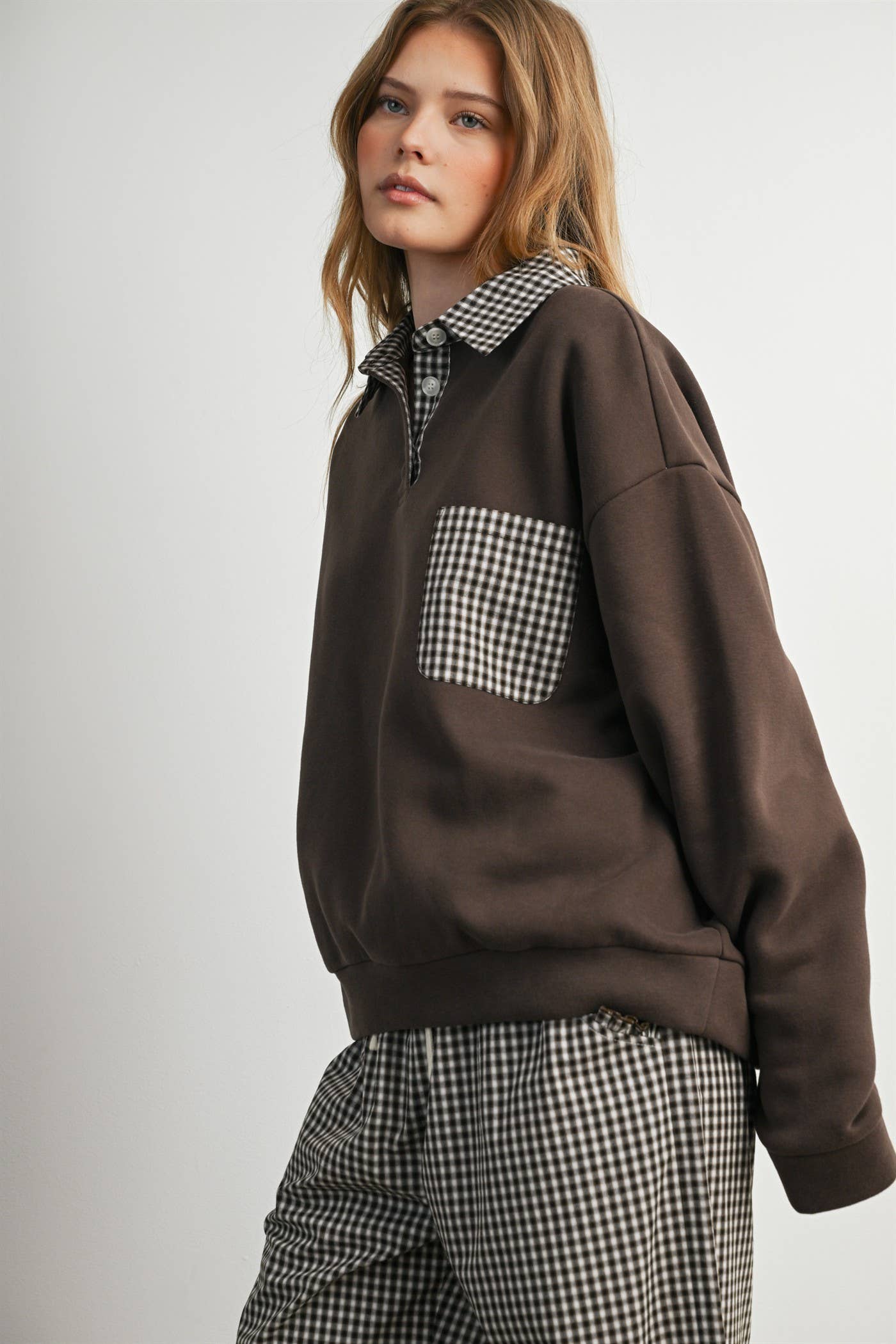 Checkered Patchwork Collared Sweatshirt- BMT8644