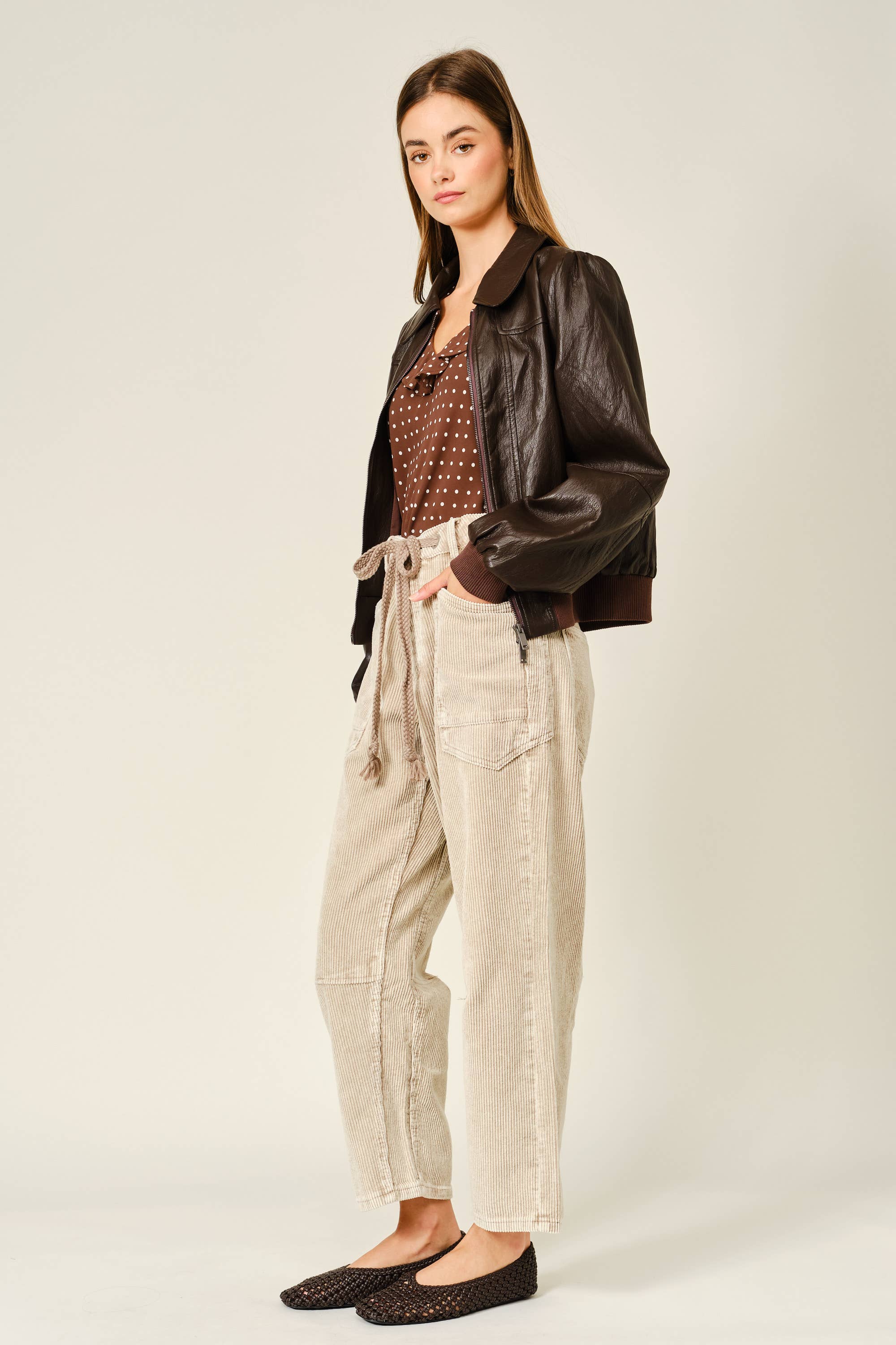 AJP5452 BARREL CORDUROY PANTS WITH EYELET WAIST