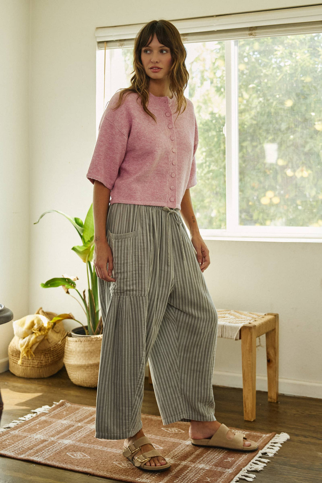 Cropped Knit Button-Front Cardigan Dropped Shoulder