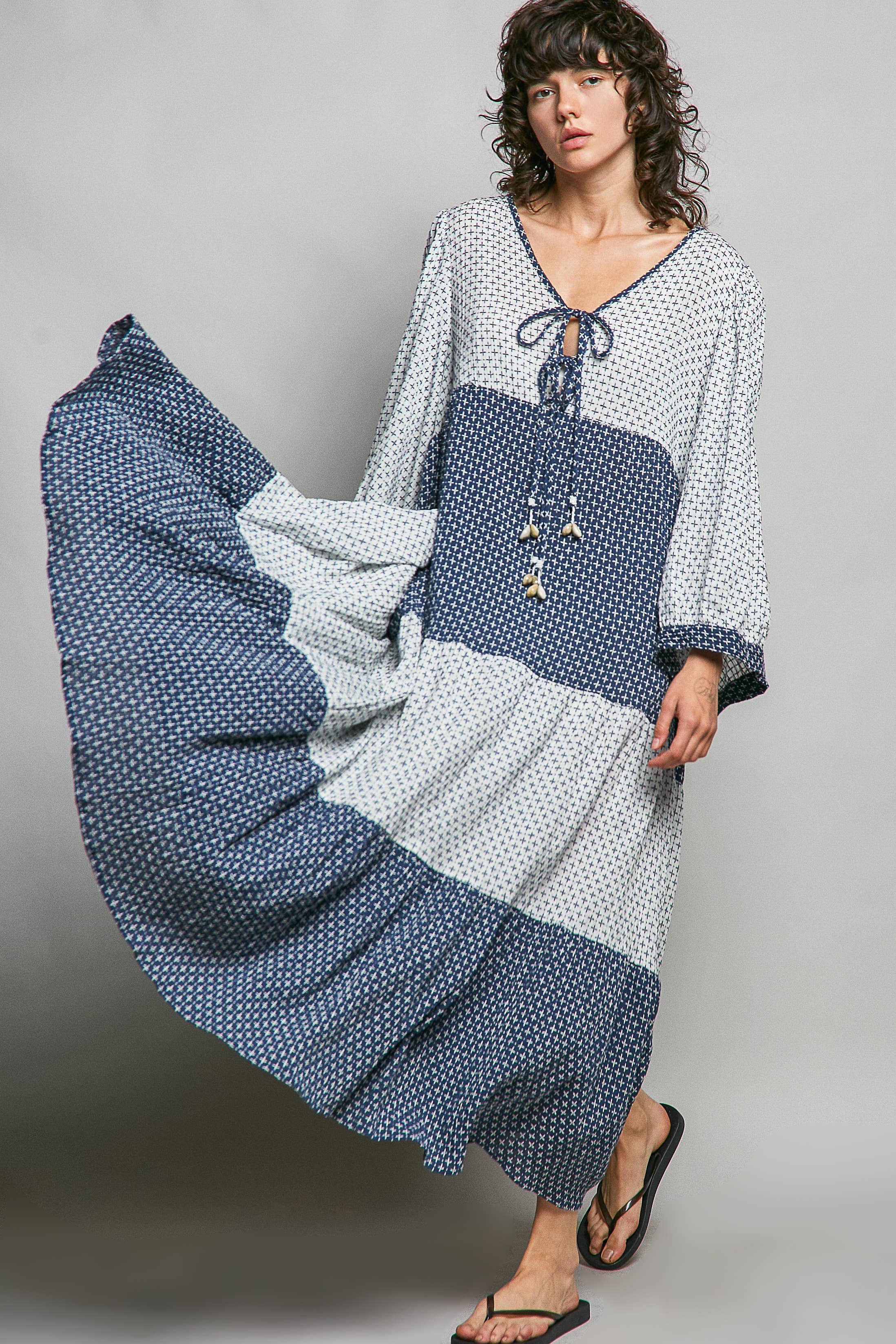 Tassel Tie V-Neck Patchwork Geo Print Maxi Dress