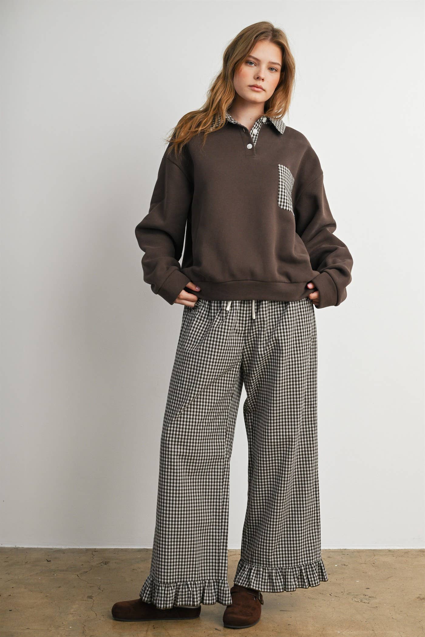 Checkered Patchwork Collared Sweatshirt- BMT8644