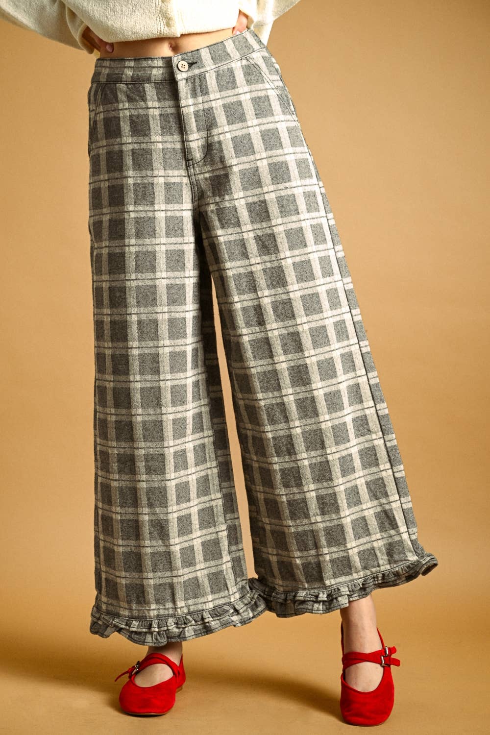 Don’t Plaid Me Off Pants (P7524   RUFFLE DETAIL WITH PLAID FABRIC)