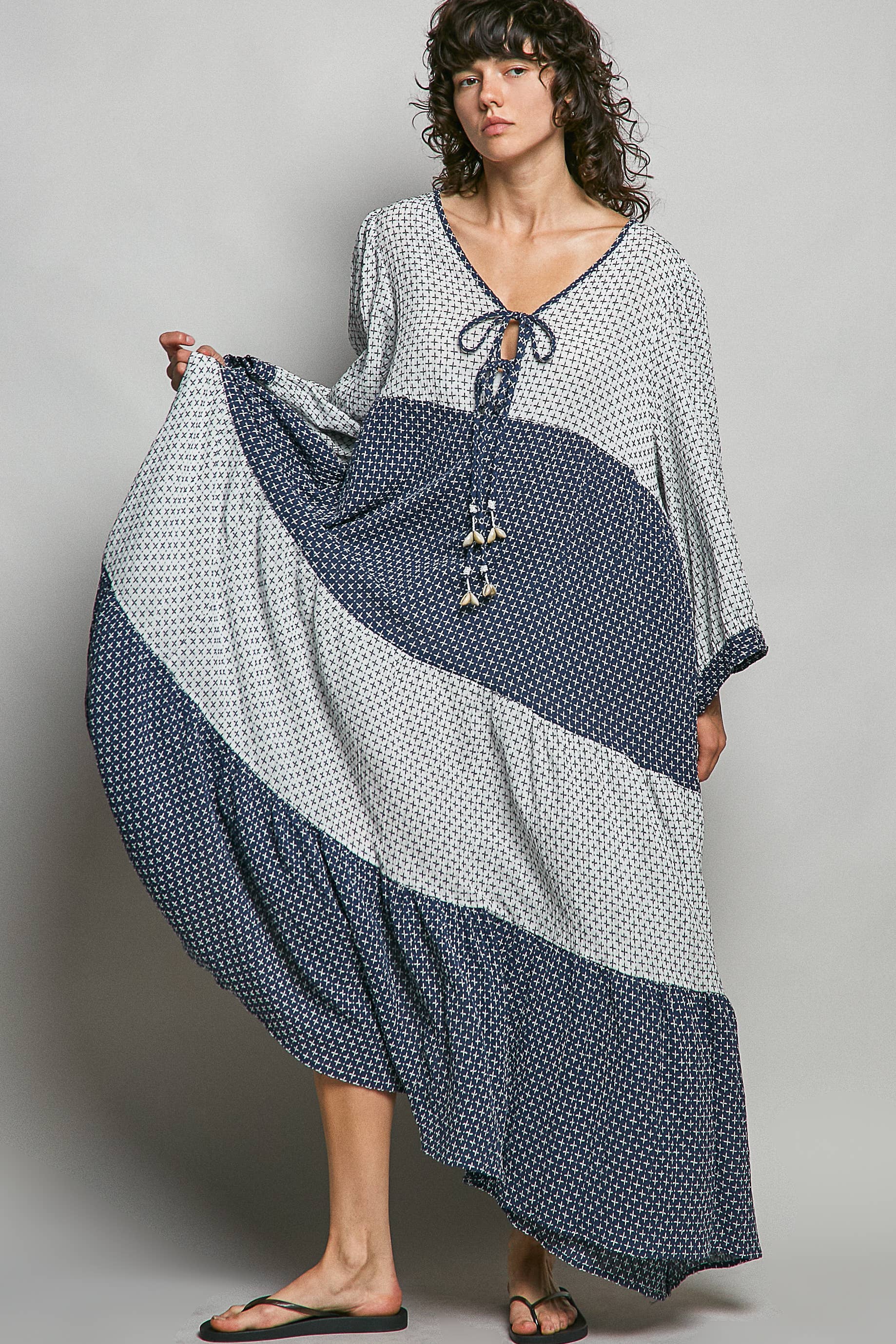 Tassel Tie V-Neck Patchwork Geo Print Maxi Dress