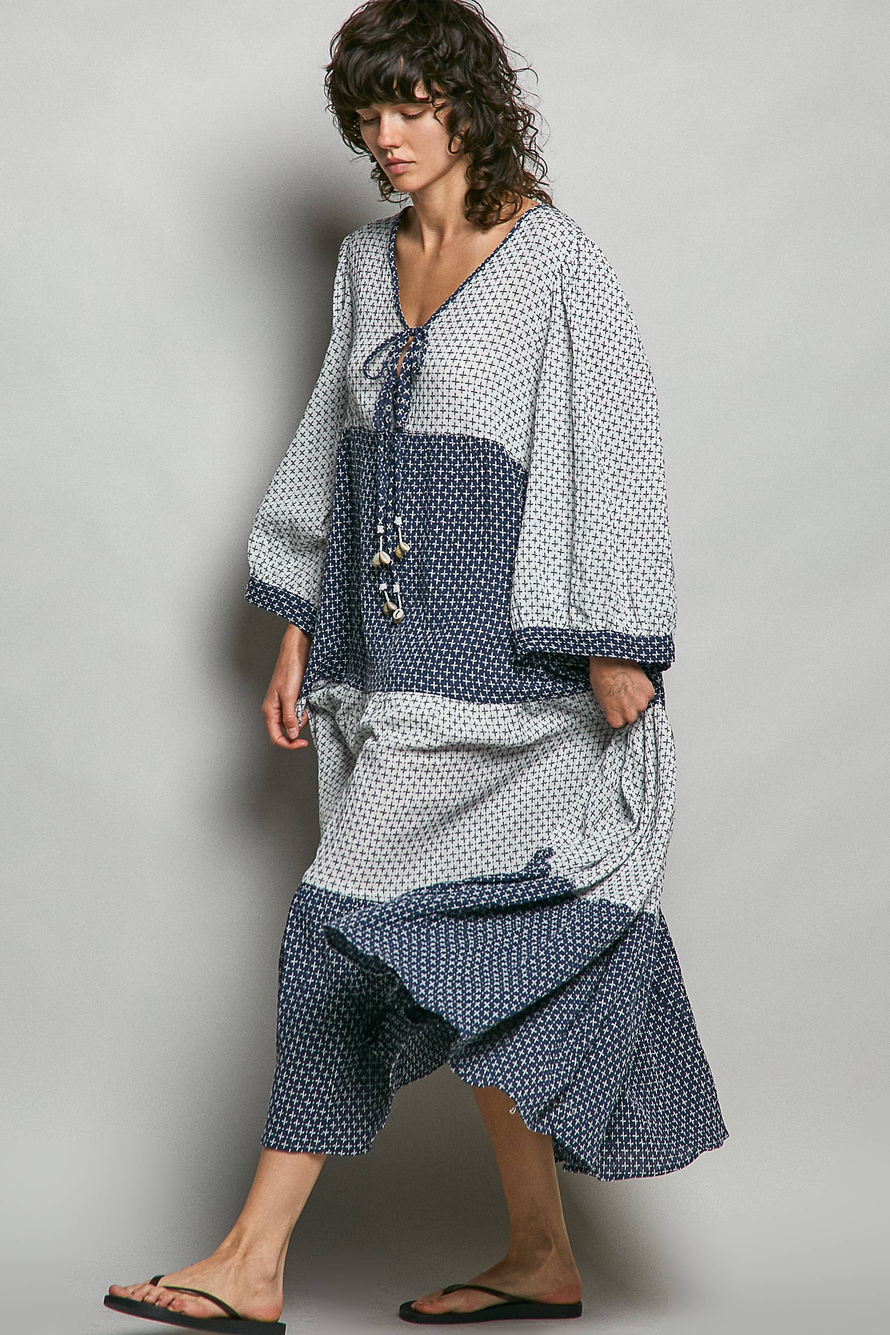Tassel Tie V-Neck Patchwork Geo Print Maxi Dress