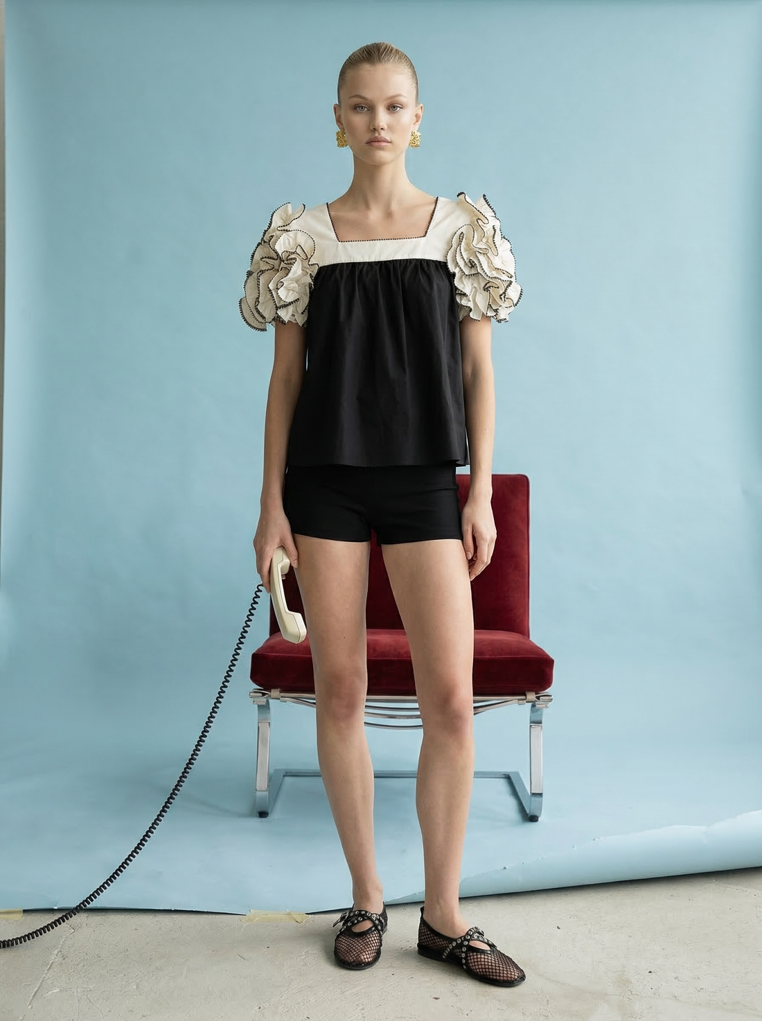 JOT1069 Statement Ruffle Sleeve Top