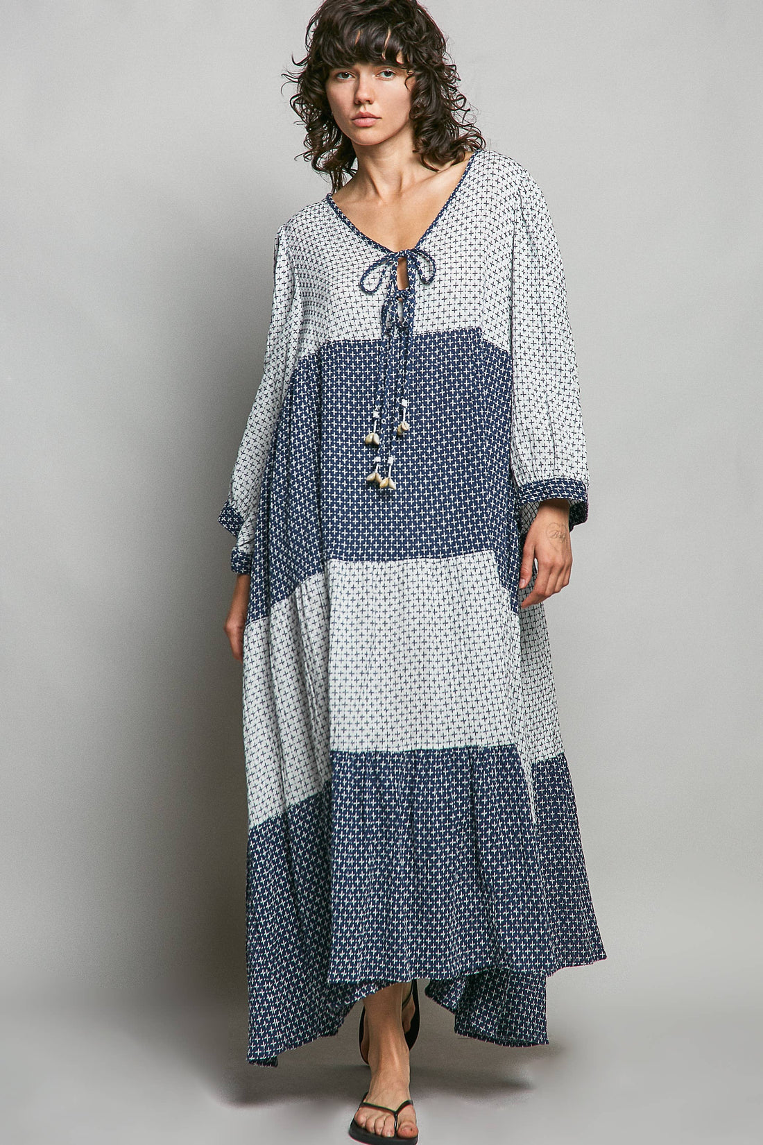Tassel Tie V-Neck Patchwork Geo Print Maxi Dress